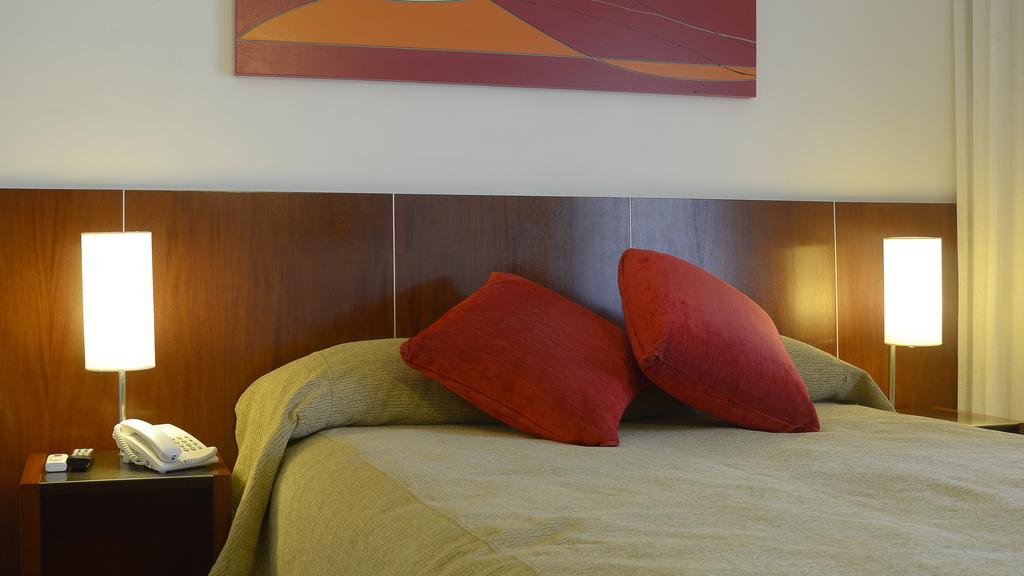 Hotel 15 de Mayo Villa Carlos Paz Buitenkant foto