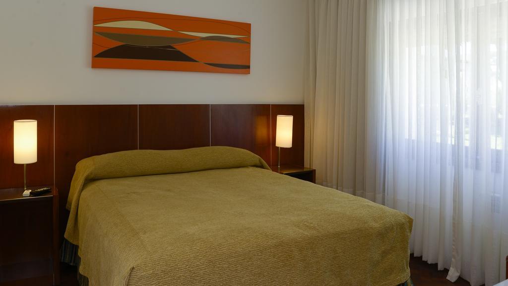 Hotel 15 de Mayo Villa Carlos Paz Buitenkant foto
